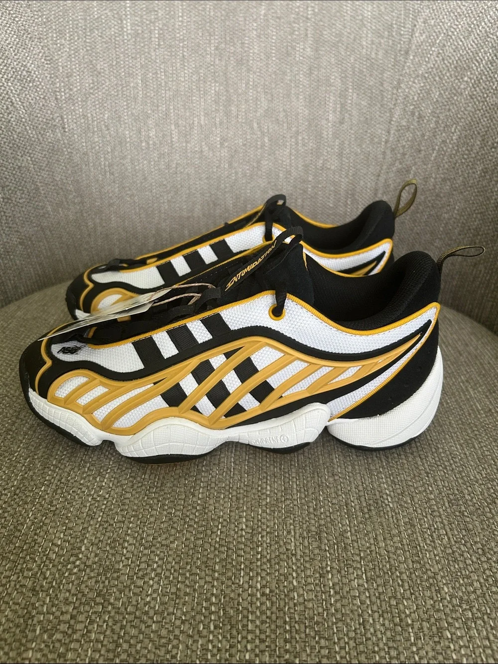 Adidas Intimidation Low Sneakers